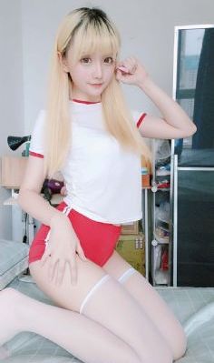 年轻女教师2在线观看_高清在线播放