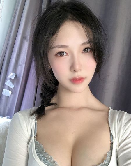 成人中文字幕一区二区三区_剧情片完整在线观看