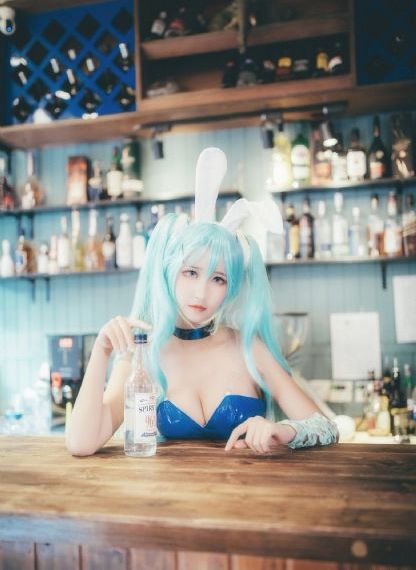 亚洲爆乳精品无码一区二区三区_剧情片电影在线看