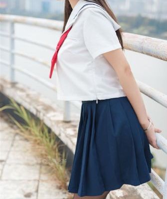 欧美又黄又裸乳的视频_BD高清完整电影